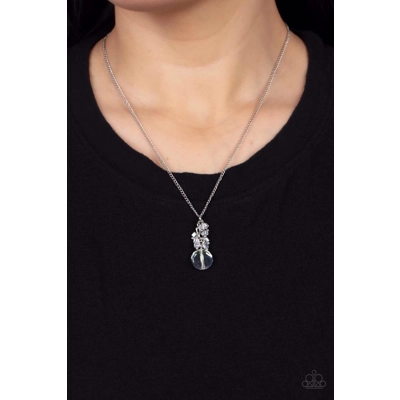 Clustered Candescence - White