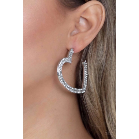 AMORE to Love - White