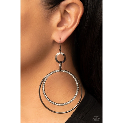 Haute Hysteria - Black