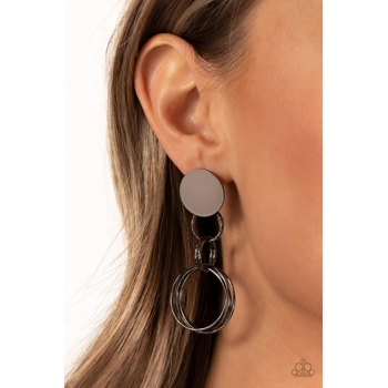 Industrialized Fashion - Black