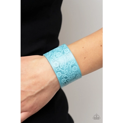 Rosy Wrap Up - Blue