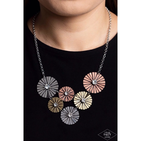 ​Flauntable Fanfare - Multi