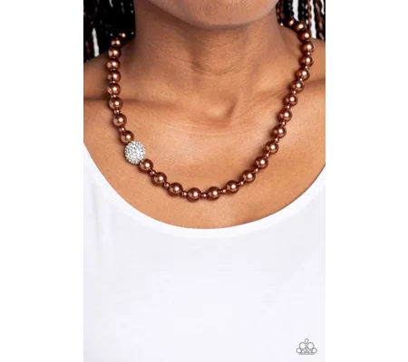 Countess Chic - Brown