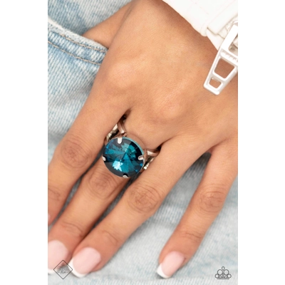 Pronged Powerhouse - Blue