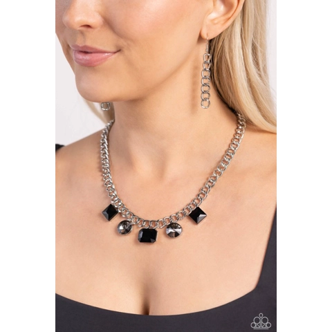 Alternating Audacity - Black