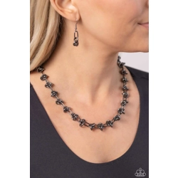 Knotted Kickoff - Black