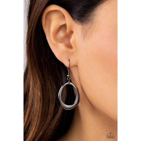 Asymmetrically Artisan - Black