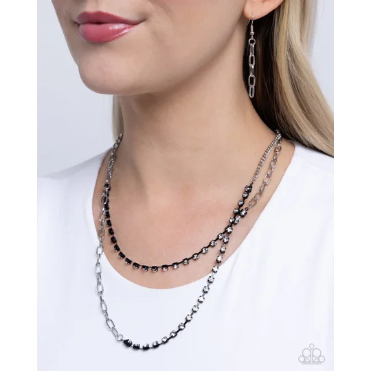 Boxy Brilliance - Black