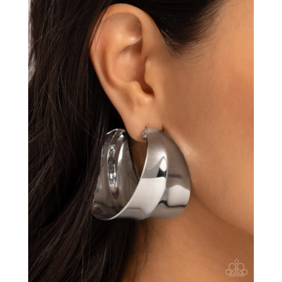 Antiqued Adventure - Silver