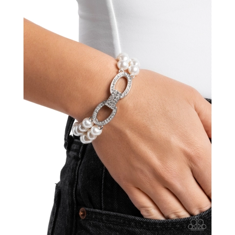 Fancy-Free Fanfare - White