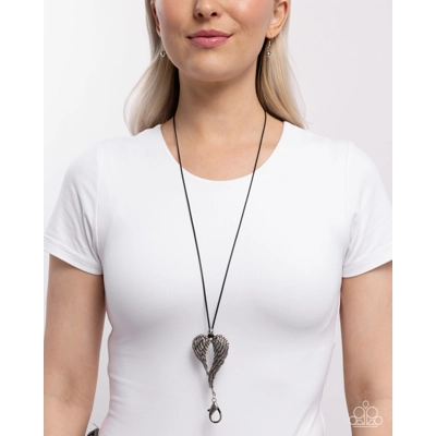 Angelic Attraction - Black