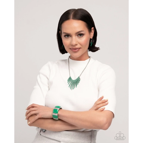 Fashionable Fringe - Green