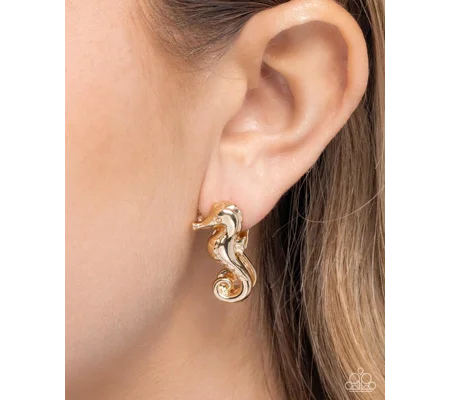 Sea Horse Statement - Gold