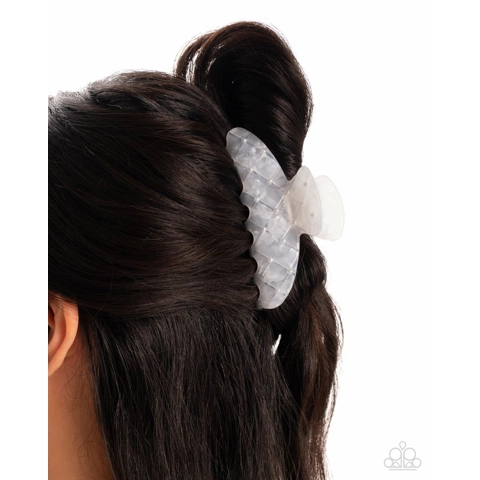 Precise Pearls - White