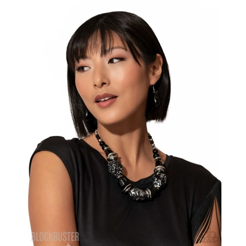 In Good Glazes - Black