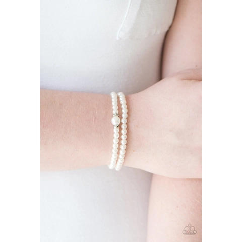 Cambridge Chic - White