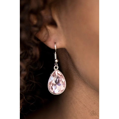 Play The FAME - Pink