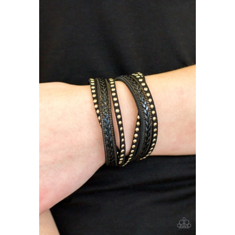 Bossy Bombshell - Black