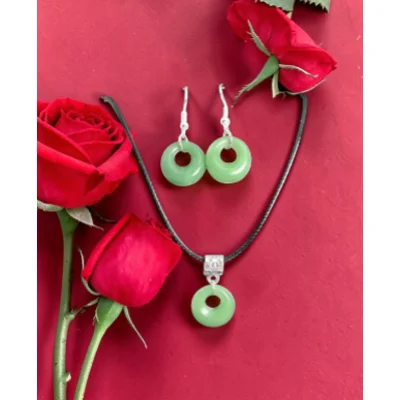 Jade Pendant Jewelry Set