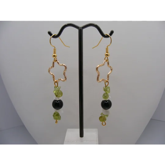 Rianbow Moonstone, Peridot and Onyx earrings
