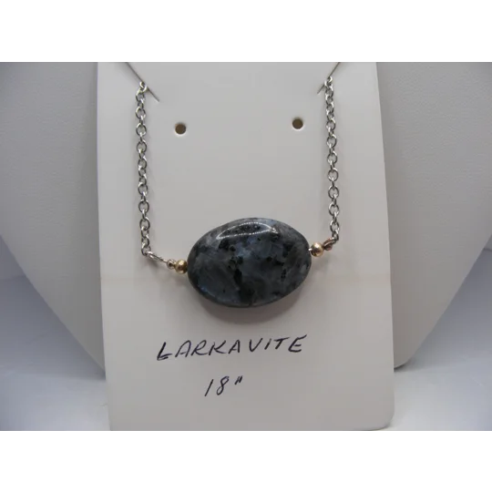 Larkavite Necklace