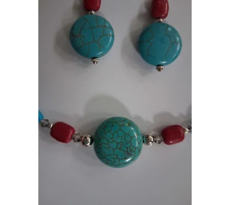 Native American inspired Magnesite Necklace set 18" Silvertone