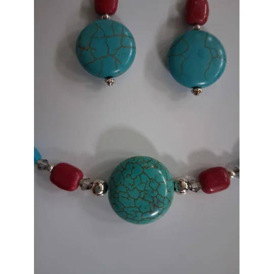 Native American inspired Magnesite Necklace set 18" Silvertone