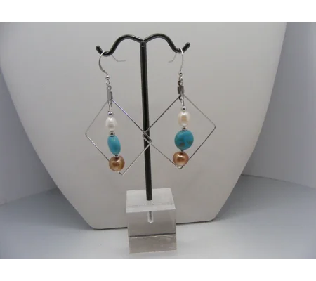 Pearl and Howlite Turquoise earrings