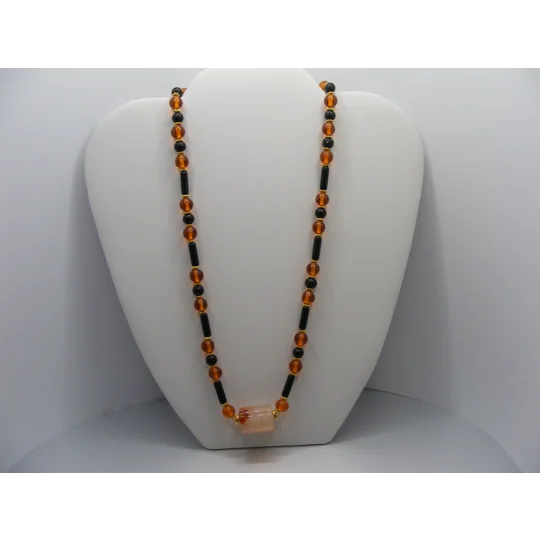 Agate and Obsidian necklace