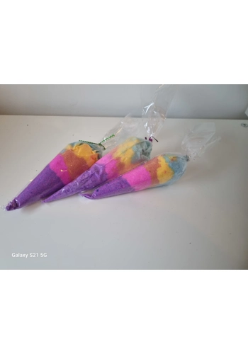 Bath dust cone