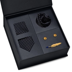 Men's 4-Piece Luxury Tie Set..