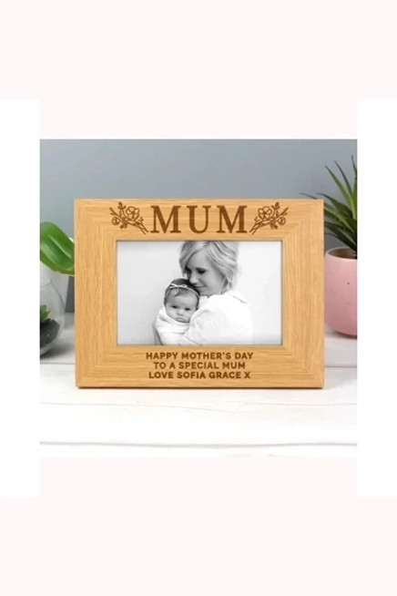 Personalised Floral Mum 6x4 Oak Finish Photo Frame