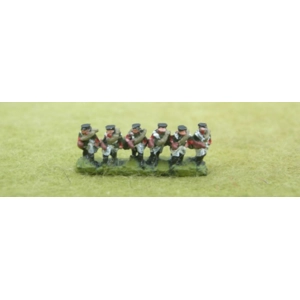 RN08 (C) Russian Line Infantry advancing
