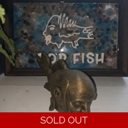 Custom (Pop-fish statue and frame)