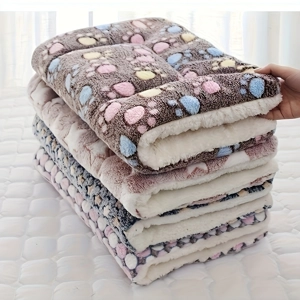 Flannel bed mat
