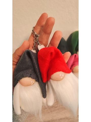 Privjesak za kjučeve Patuljak