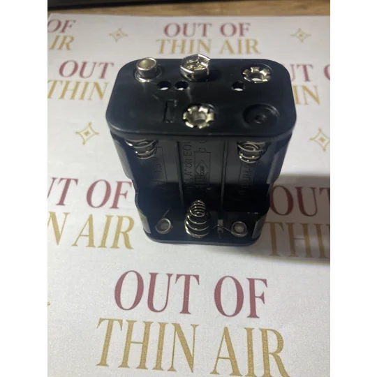 Battery box 6 way 6 by AA 9 volt