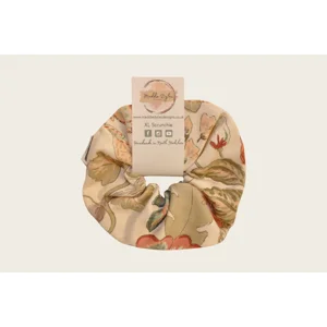 XL Scrunchie - Peach Floral LIMITED EDITION