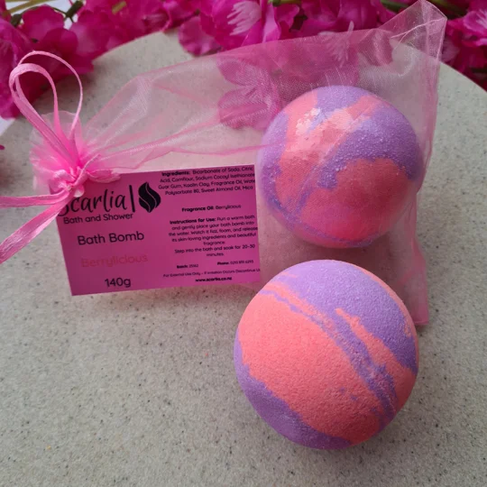 Berrylicious Bath Bomb 140g