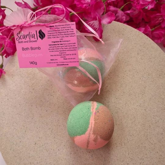 Bubblegum Bath Bomb 140g