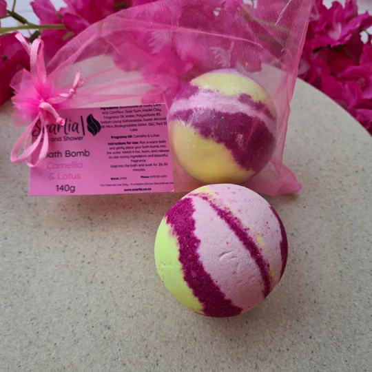 Camellia and Lotus Bath Bomb 140g