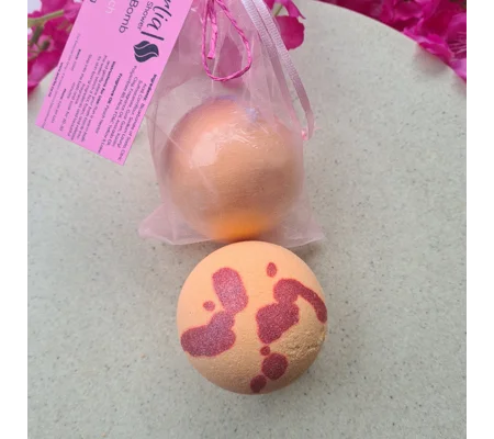Peach Bath Bomb 140g