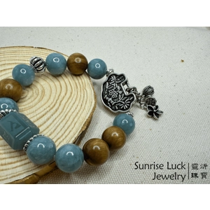 Blue Water Jadeite & Tibetan Scripture Sandalwood Bracelet Blue Water Jadeite & Tibetan Scripture Sandalwood Bracelet