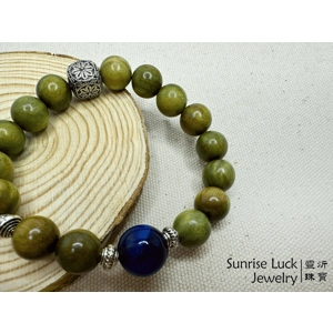 Green Sandalwood & Blue Tiger's Eye Bracelet Green Sandalwood & Blue Tiger's Eye Bracelet