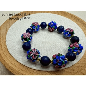 Lapis Lazuli & 3D Flower Glass Bead Bracelet