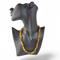 Elegant Classic Baltic Amber Neck..